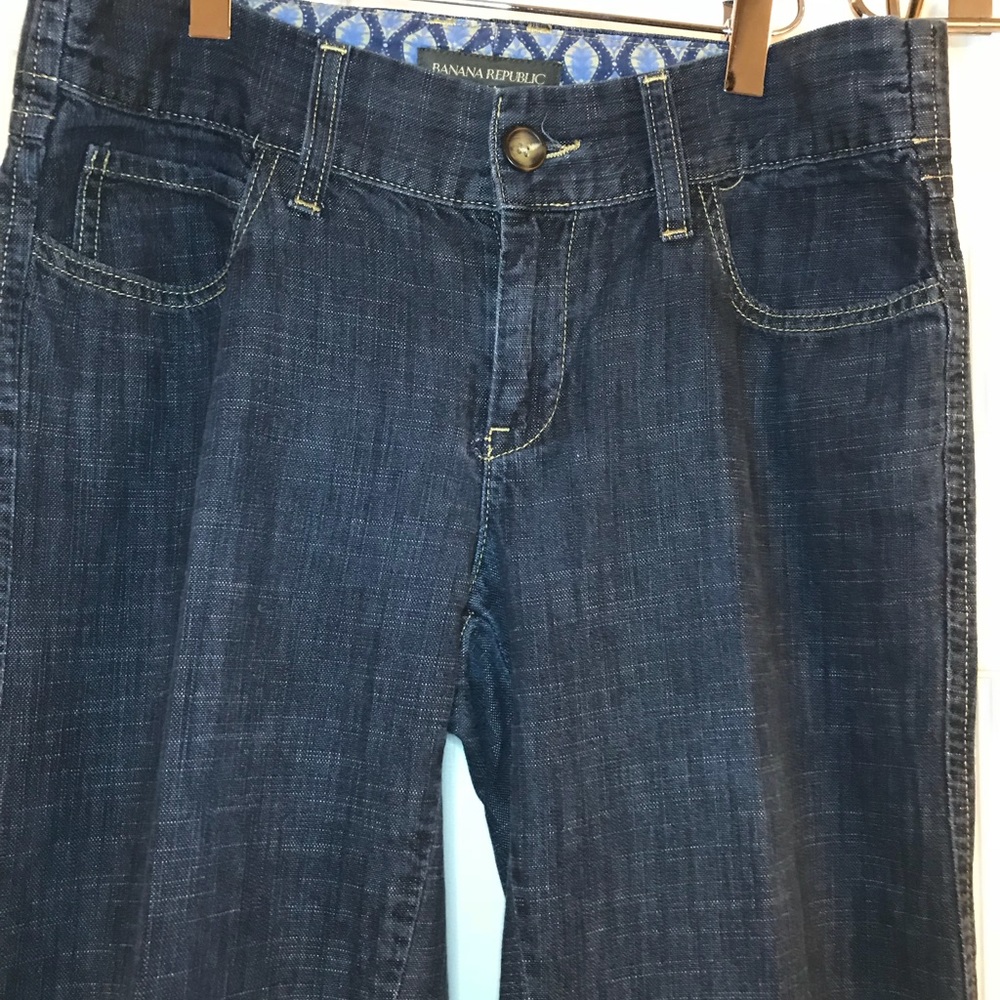 🚨SALE Banana Republic Capris “Claim Diggers”